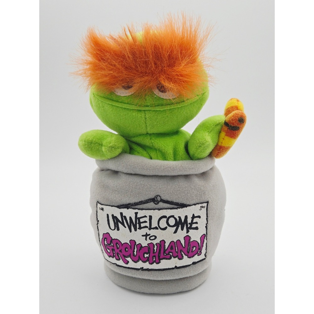 1999 Sesame Street Oscar the Grouch Unwelcome to Grouchland Talking Plush WORKS